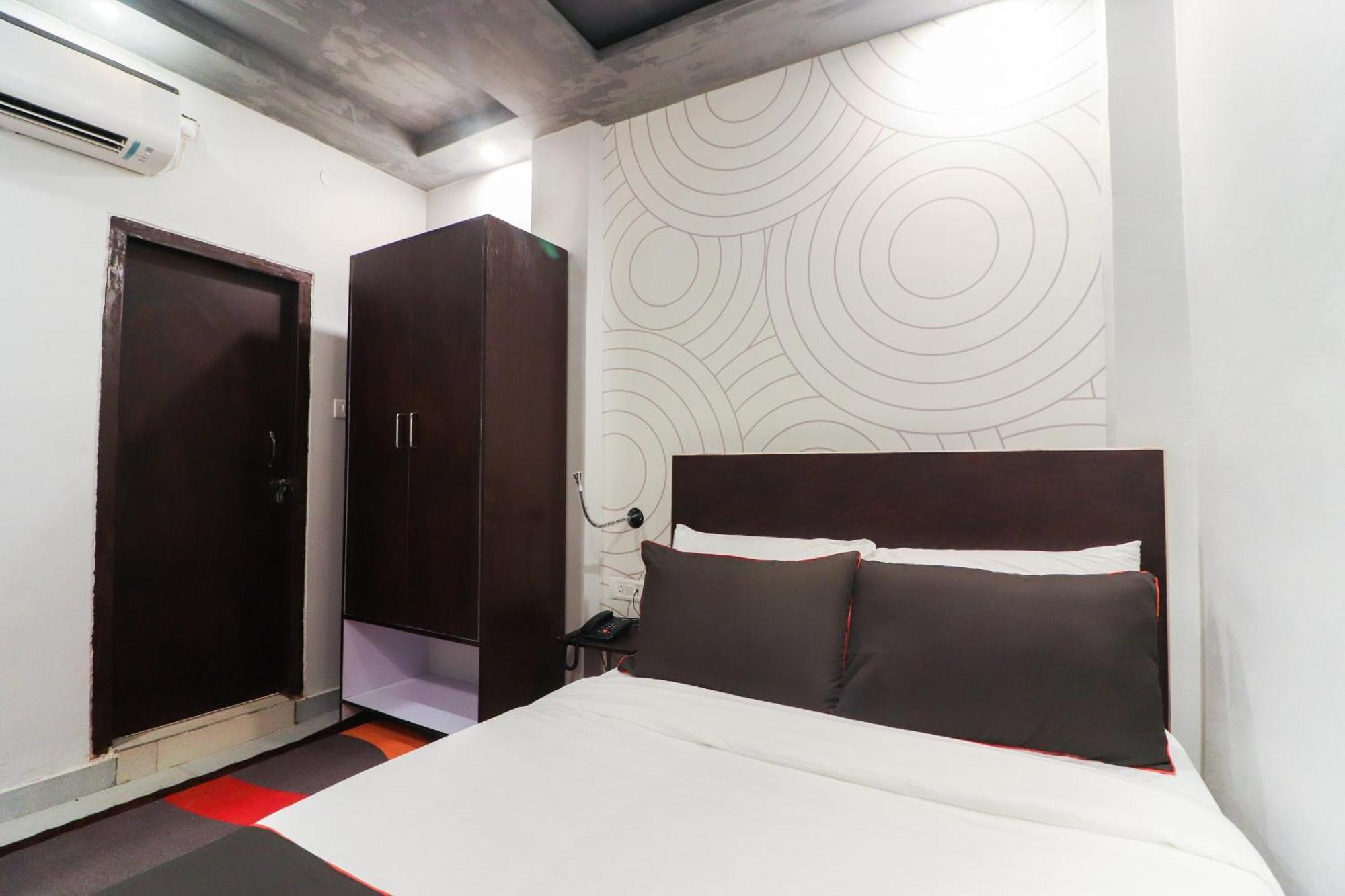 Super Collection O Sonica Gold Civil Lines Hotell Allāhābād Junction Exteriör bild